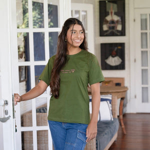 T-Shirt Verde Militar Dejú Feminina